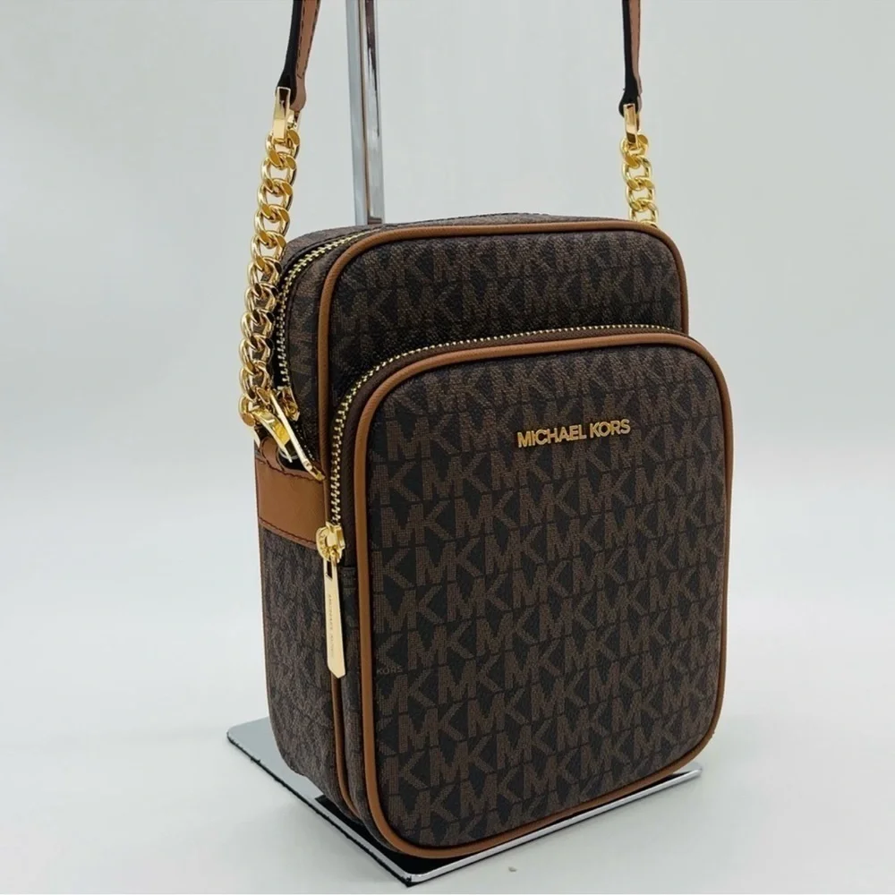 Michael Kors Medium NS Chain Xbody
Bag Brown - Picture 2 of 11